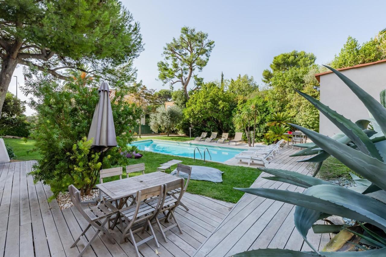 Le Reve Bleu Cassis